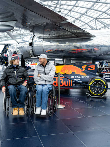 Elliot og Lars Ivar på Hangar 7