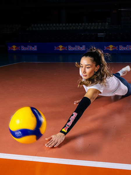 Hande Baladın sahada