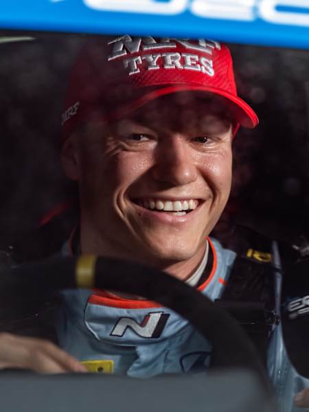 Cais excelled on his debut for Team MRF Tyres last October