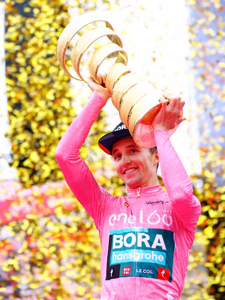 Jai Hindley wins the 2022 Giro