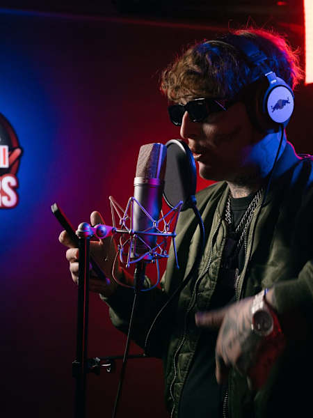 Red Bull 64 Bars: Side Baby