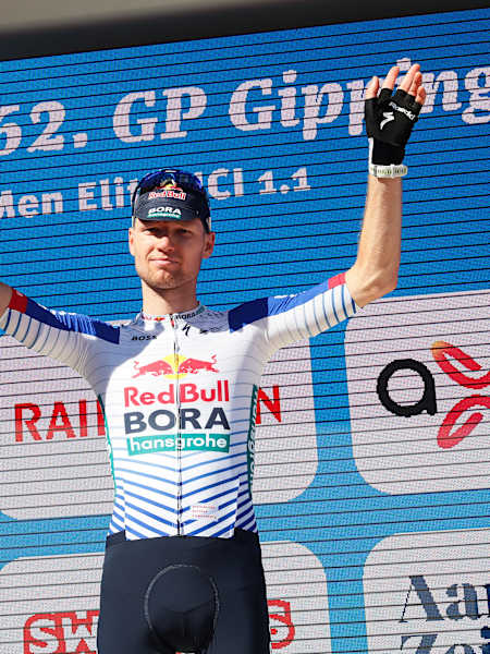 Aleks Vlasov wird Zweiter beim GP Gippingen