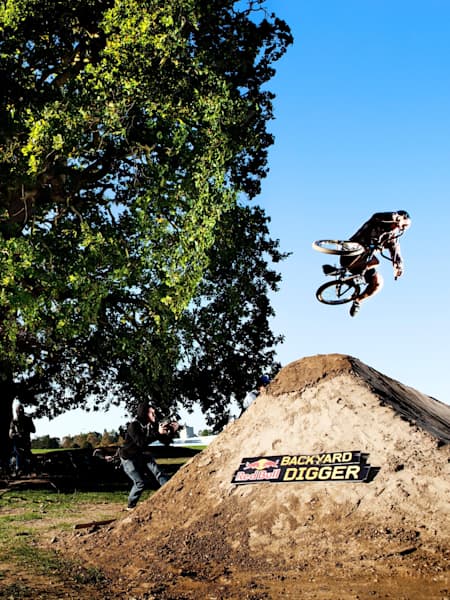 Backyard Digger 2010