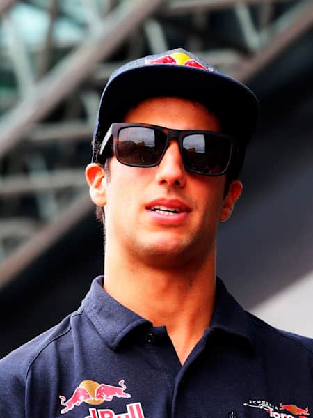 Search Engine: Daniel Ricciardo caught on camera
