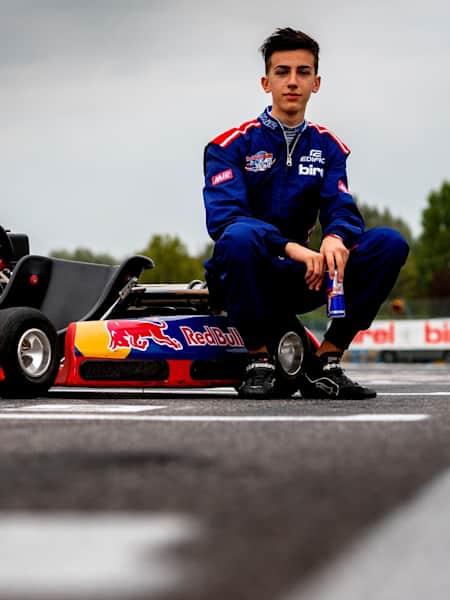 Red bull kart racing online
