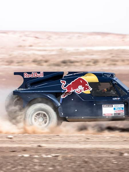 Dakar - Carlos Sainz présente son buggy SMG