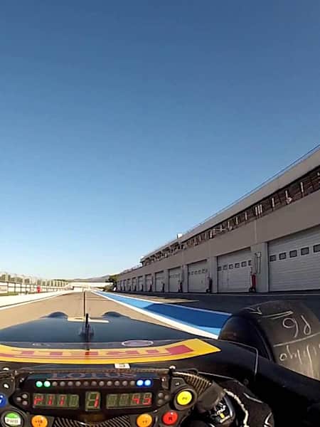 Video POV: Il mondo visto dall'abitacolo di una F1
