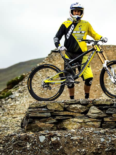 Gt downhill bikes outlet