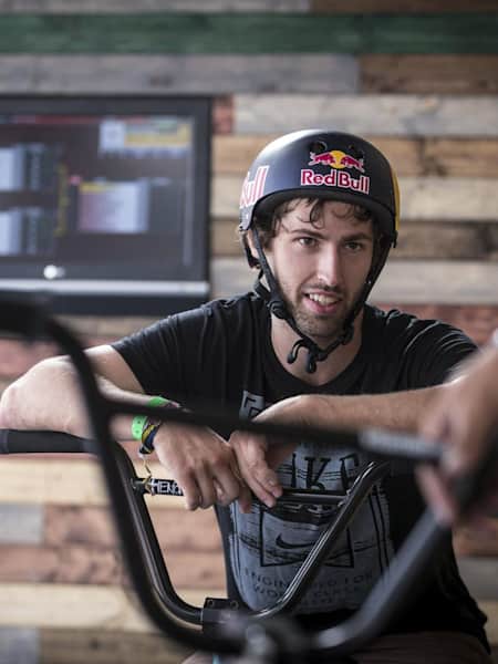 Red bull bmx helmet sales