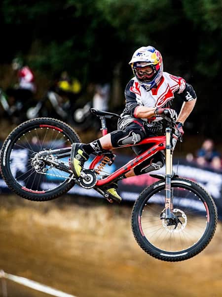 Watch Brook Macdonald Shred All Things Off Road
