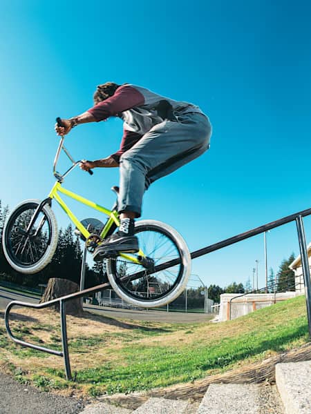 Alex sales kennedy bmx