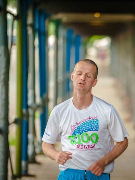This guy ran 5 000km around the block