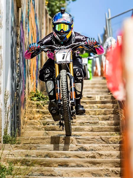 Downhill urban online