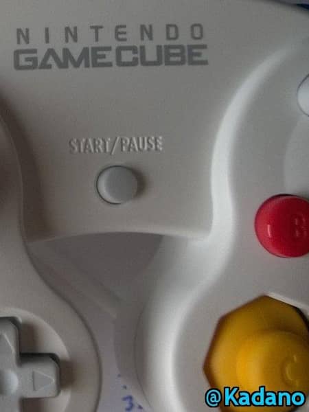 What's the difference between these two? : r/Gamecube