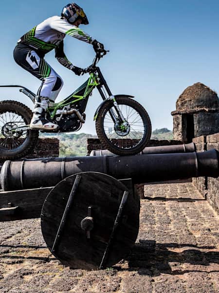 Mountain stunt bike sale