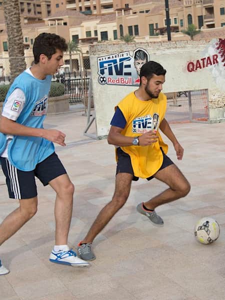 Neymar street discount football