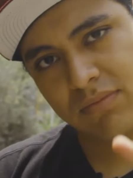 Hampper Capítulo 2 La Gallera Perú Huevos De Oro