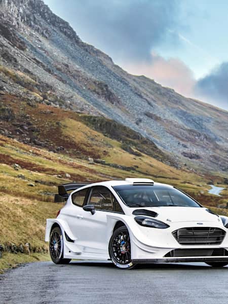 Ford store rally car