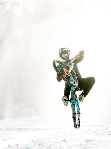 Fastest enduro deals bike