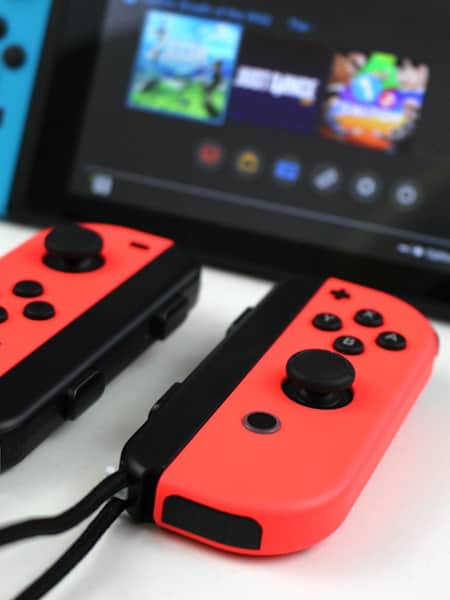 Nintendo switch in home switching hot sale