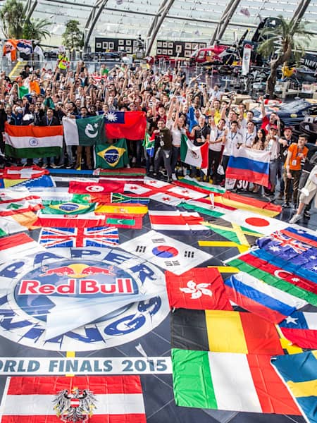 Red Bull Paper Wings世界紙飛機大賽終於回來了！