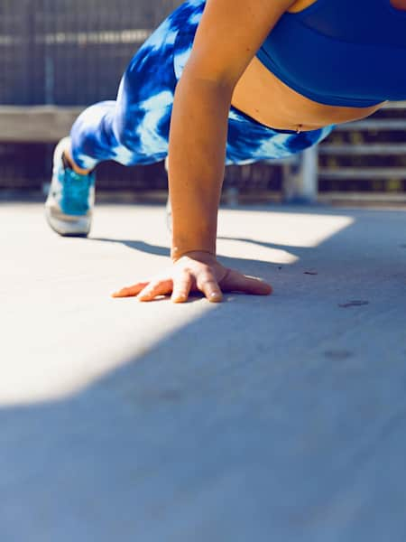 10 Push Up Variations and the Muscles They Target ! 