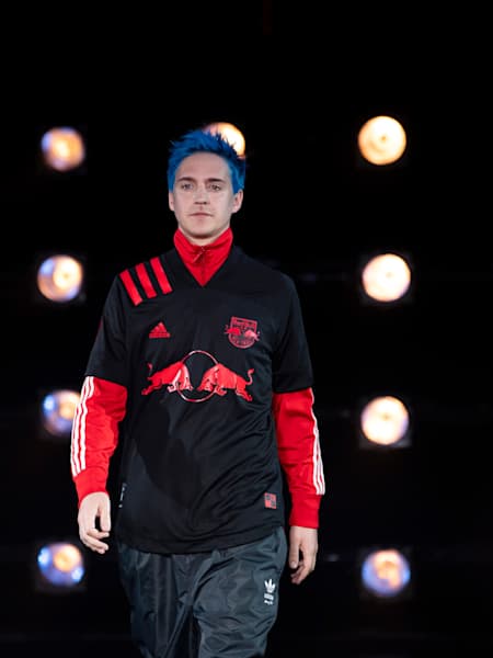 Camiseta red bull new york hotsell 2020