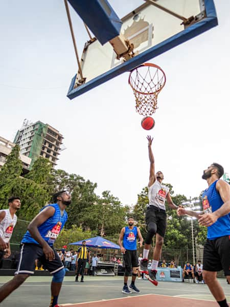 Basketball, Activity