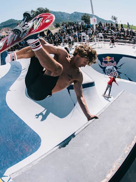Strength Training for Skateboarding Train Effectively