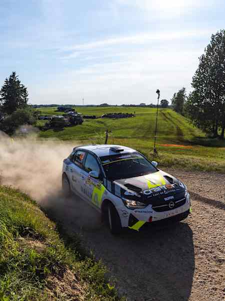 Calle Carlberg made it a Junior ERC victory double