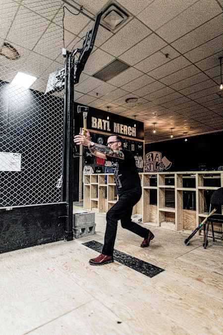 Matt Wilson demonstrates his technique.