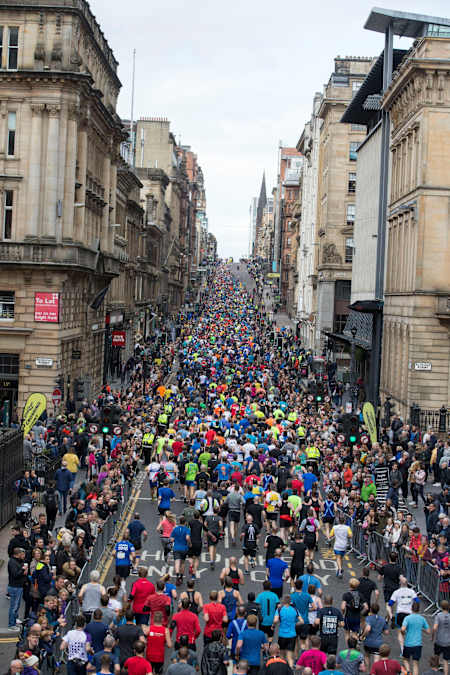 Runners make their way up St. Vincent Street at the Great Scottish Run 10km
