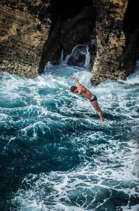 Clavados de acantilado.