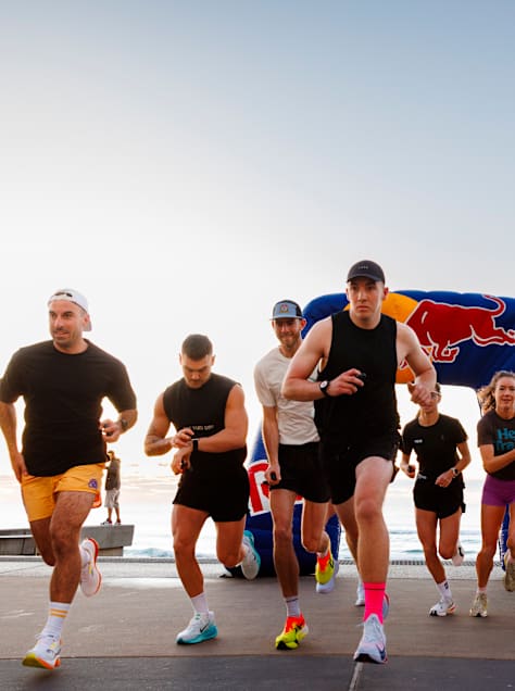 Runners take off at Red Bull Race The Sun