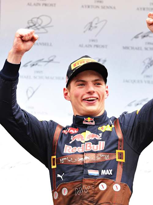 Max Verstappen Avusturya'da ikinciliği kutluyor