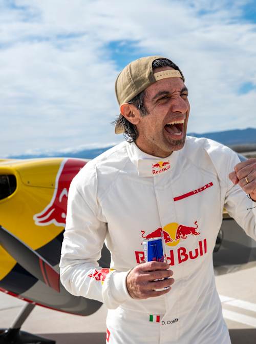 Dario Costa'dan Hareket Halindeki Trene Tarihi İniş 