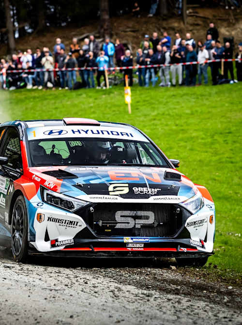 Wagner battled the pain barrier to win again in Austria