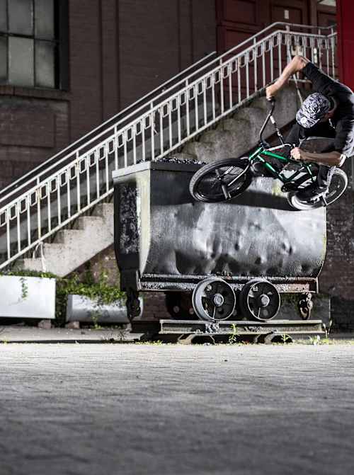 Red Bull Trickschmiede mit Bruno Hoffmann