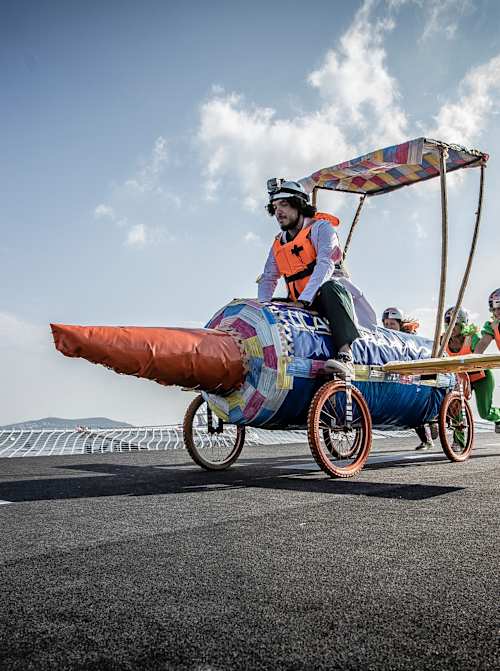 Caddebostan sahilde düzenlenen Red Bull Uçuş Günü