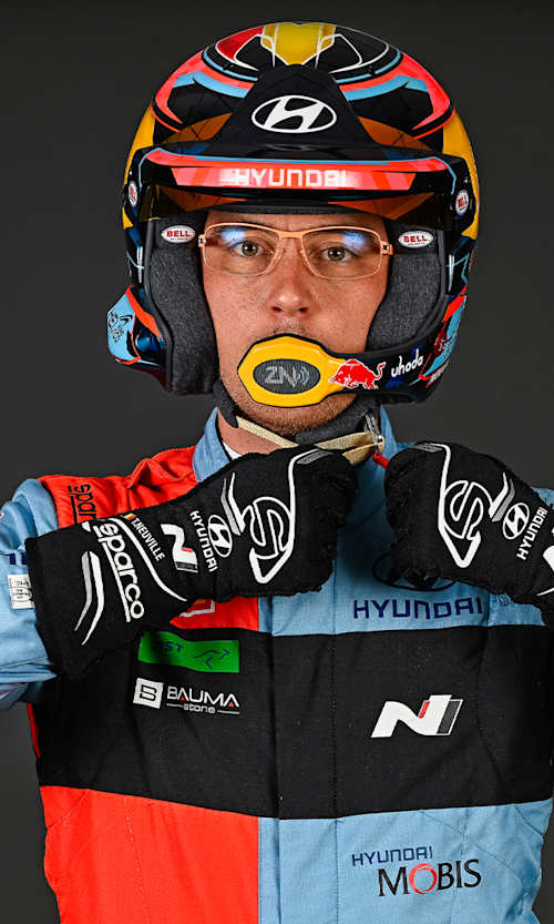 Neuville (2026) 16x9