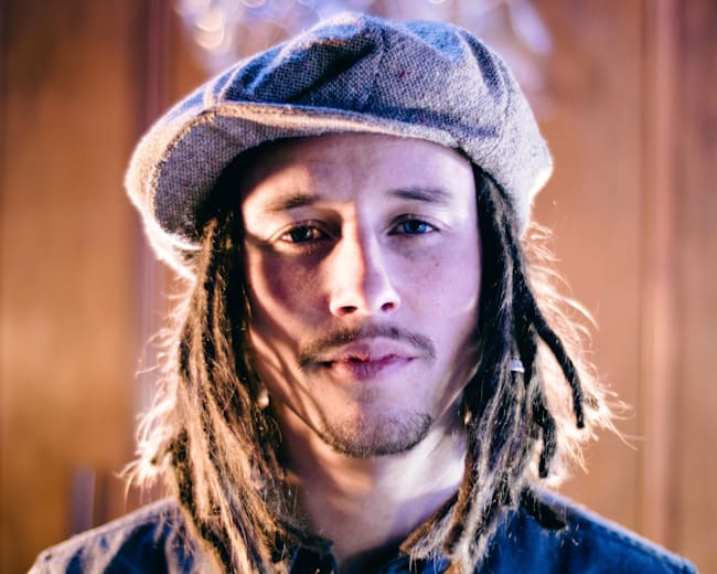 JP Cooper entrevista y concierto soul acústico