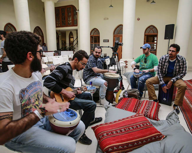 The Kuwaiti World Of Music Find new music videos, artist or top 40 music charts from kuwait. the kuwaiti world of music