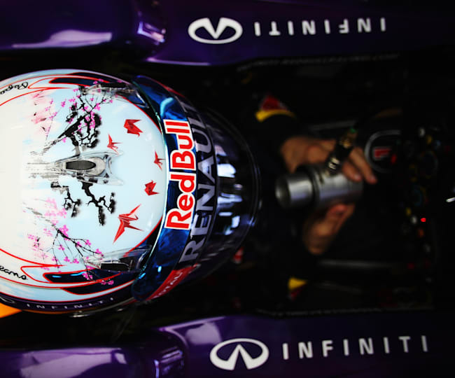 Art On The F1 Track 10 Best Vettel Helmet Designs