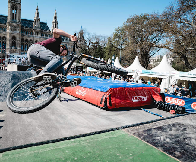 Zuruck Zum Ursprung The Rise Of Bmx Freestyle