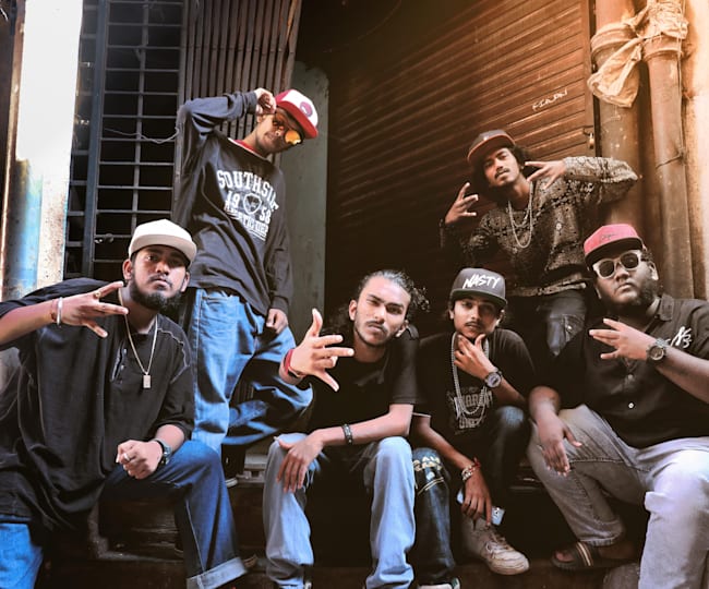 Cy1s1paremhcsm We still need more two or three girls. https www redbull com in en this is my hood 7bantaiz