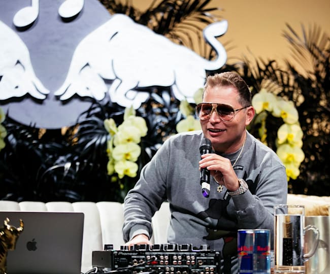 G0dxvw7a7ibrbm For 2021, scott storch's net worth was estimated to be $300 thousand. https www redbull com ca en scott storch top tracks
