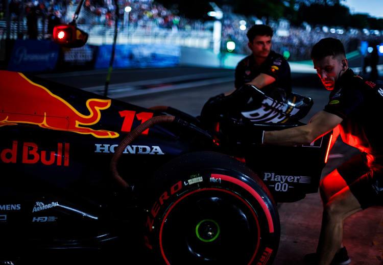 Red bull racing playera sales