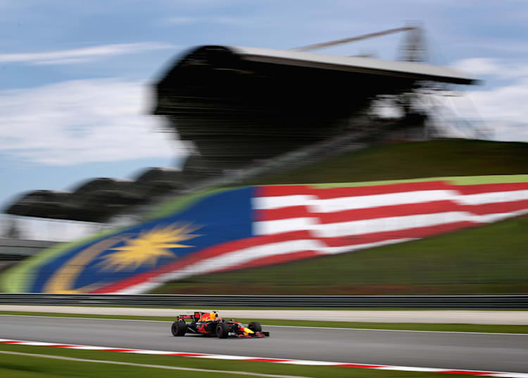 Calendario F1 2017 Orari Tv Rai Gp Giappone F1 Guida Circuito Orari E Tv