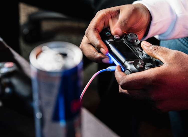Red Bull at Tokyo Game Show 2025｜公式イベント情報｜ゲーミング