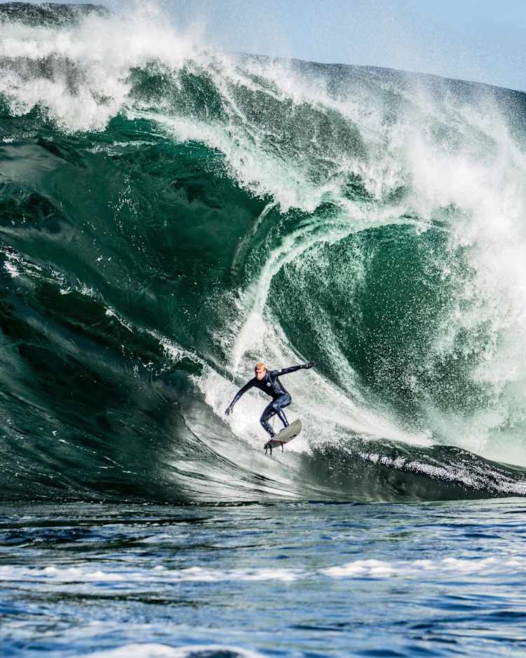 Red Bull Cape Fear 21 Surf Olas Grandes Teaser